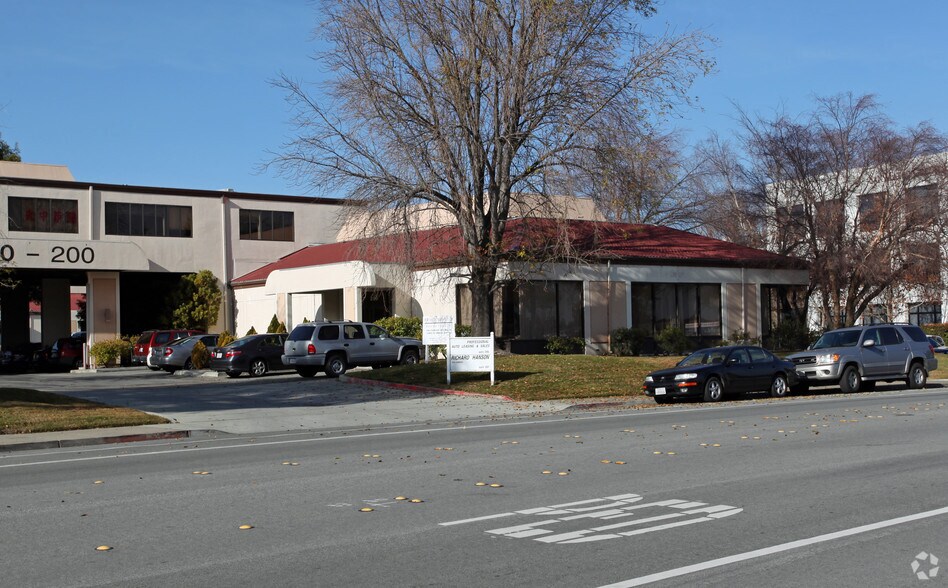 More Photos Of 200 Main St, Redwood City Office For Sale