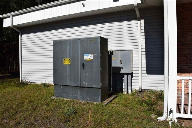 More Photos Of 2640 SE CR 255 Rd, Lee Restaurant For Sale