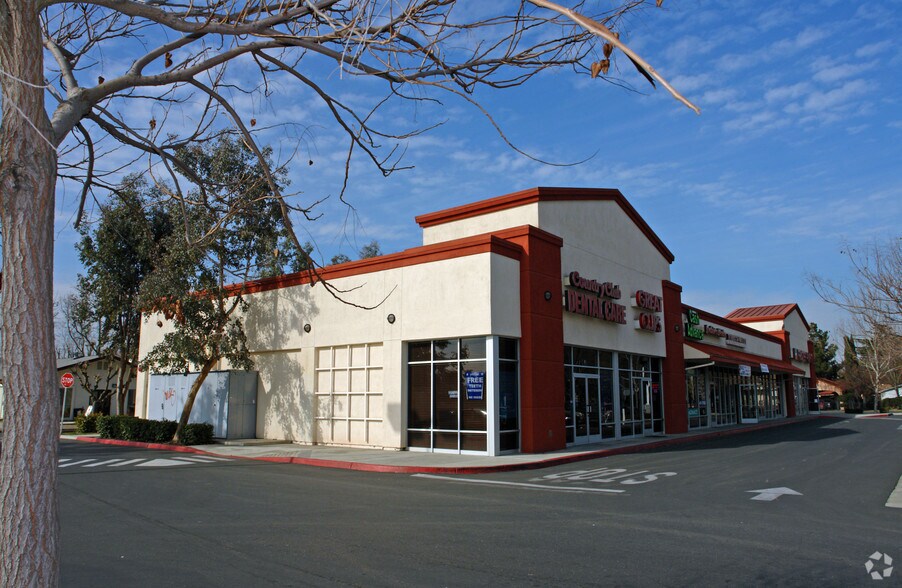 More Photos Of 2808 Country Club Blvd, Stockton Unknown For Lease