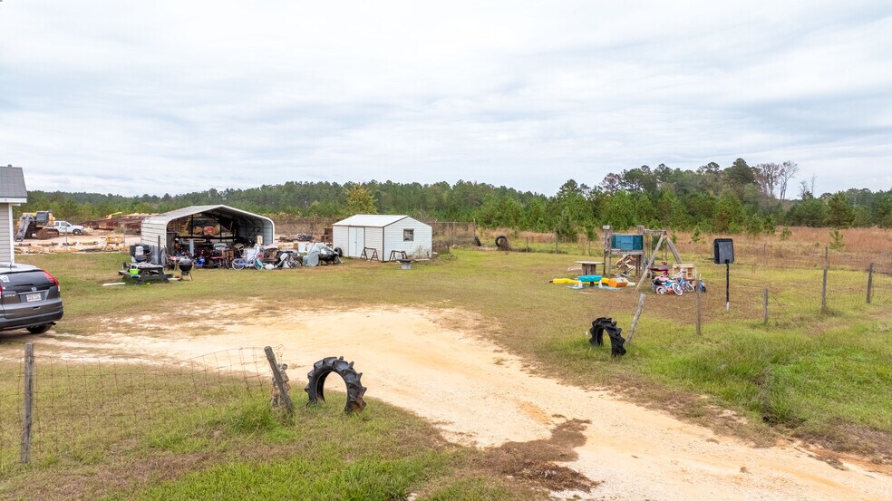 More Photos Of 11708 GA Highway 24 W, Sandersville Warehouse For Sale