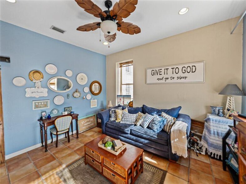 More Photos Of 135 S Central Ave, Bartow Storefront Retail Residential For Sale