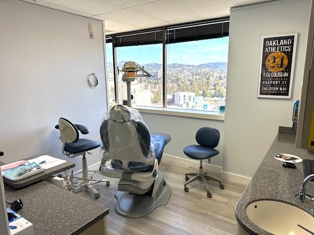More Photos Of 3300 Webster St, Oakland Medical For Lease
