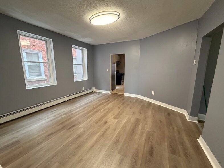 More Photos Of 57 Whiting St, New Britain Apartments For Sale