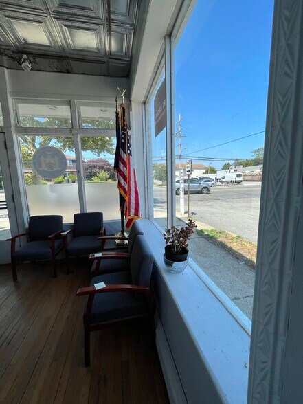 More Photos Of 2001 Park St, Atlantic Beach Storefront Retail Residential For Sale