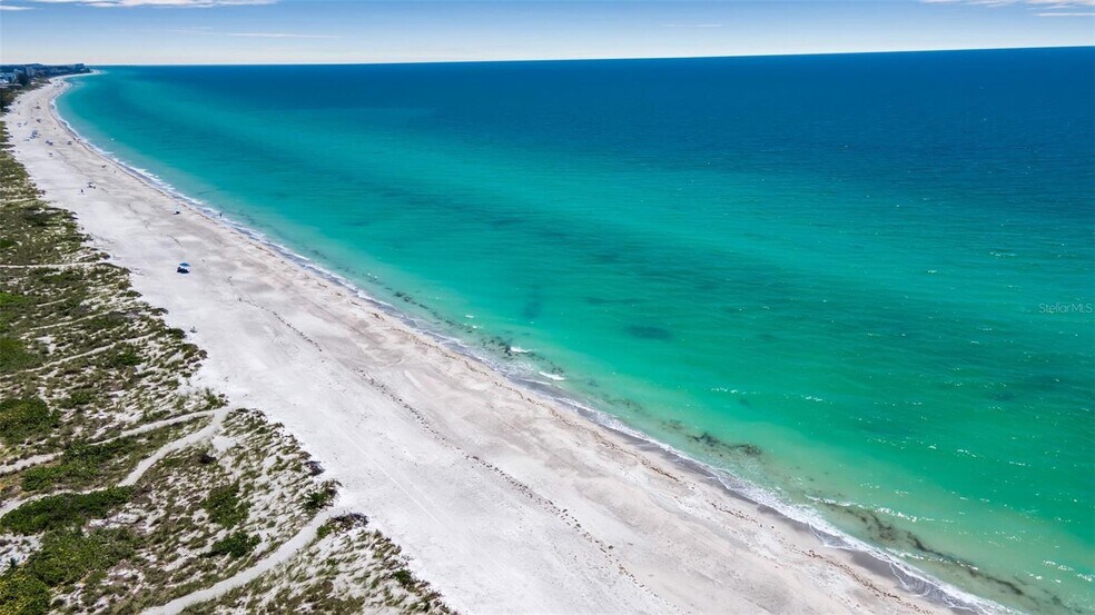 More Photos Of 571 Saint Judes Dr, Longboat Key Apartments For Sale