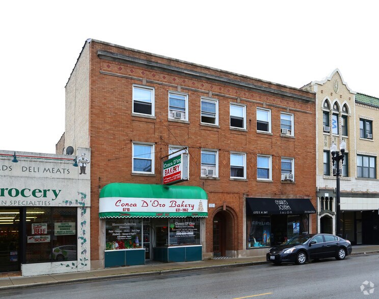 Primary Photo Of 6710-6712 N Northwest Hwy, Chicago Apartments For Lease