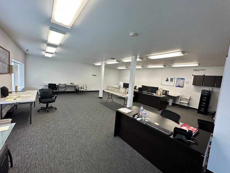 More Photos Of 1504 Fruitvale Blvd, Yakima Freestanding For Lease