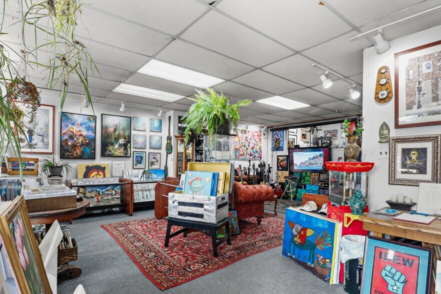 More Photos Of 2118 Atwood Ave, Madison Storefront For Sale