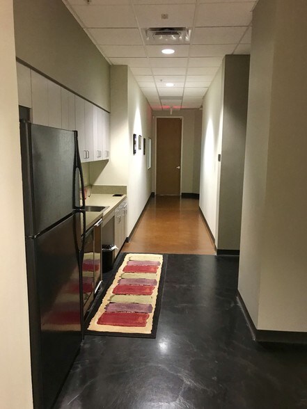 More Photos Of 3301 Matrix Dr, Richardson Research And Development For Sale