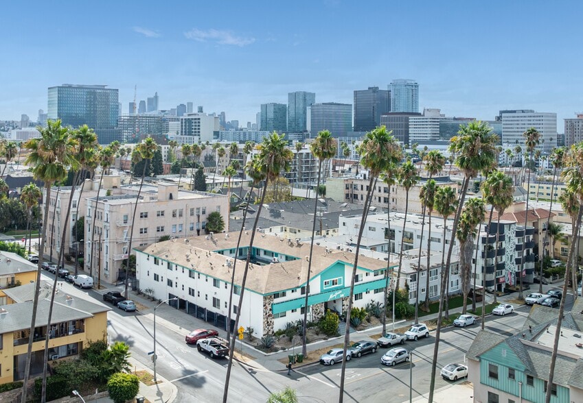 Primary Photo Of 400 S Mariposa Ave, Los Angeles Apartments For Sale