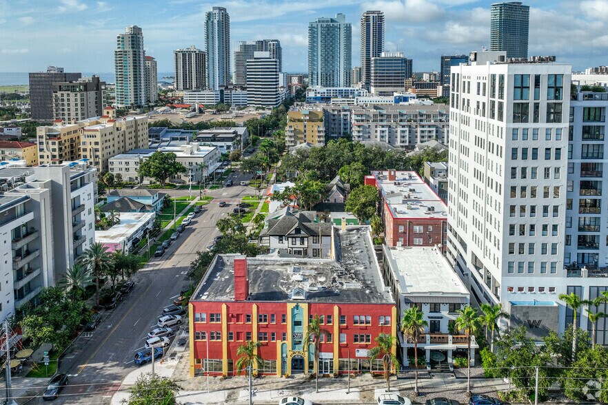 More Photos Of 216 5th Ave N, Saint Petersburg Apartments For Lease