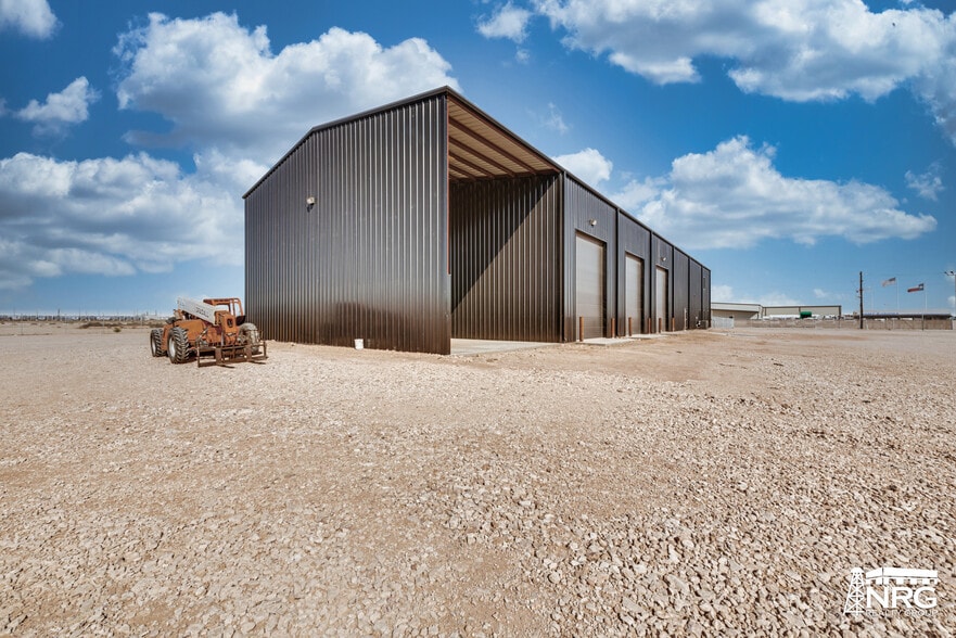 More Photos Of 5620 FM 1788 (Lot 5), Midland Warehouse For Sale