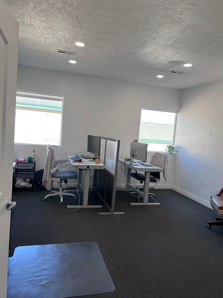 More Photos Of 1086 N 450 W, Springville Light Manufacturing For Sale