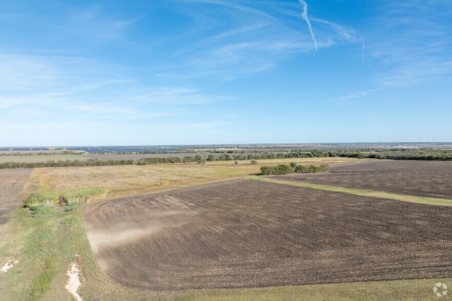 More Photos Of TBD Hill County Road 3112, Abbott Land For Sale