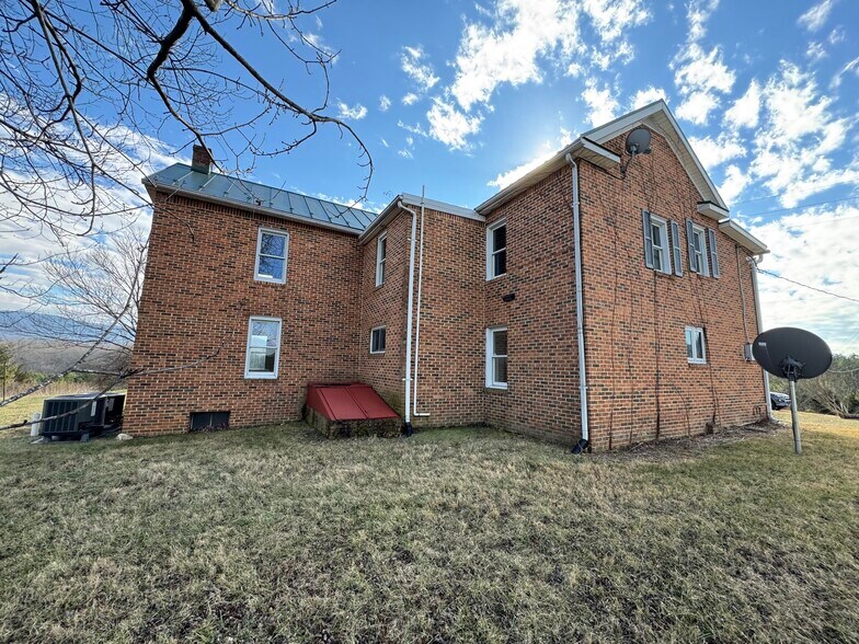 More Photos Of 461 Thunderbird Rd, Bentonville Land For Sale