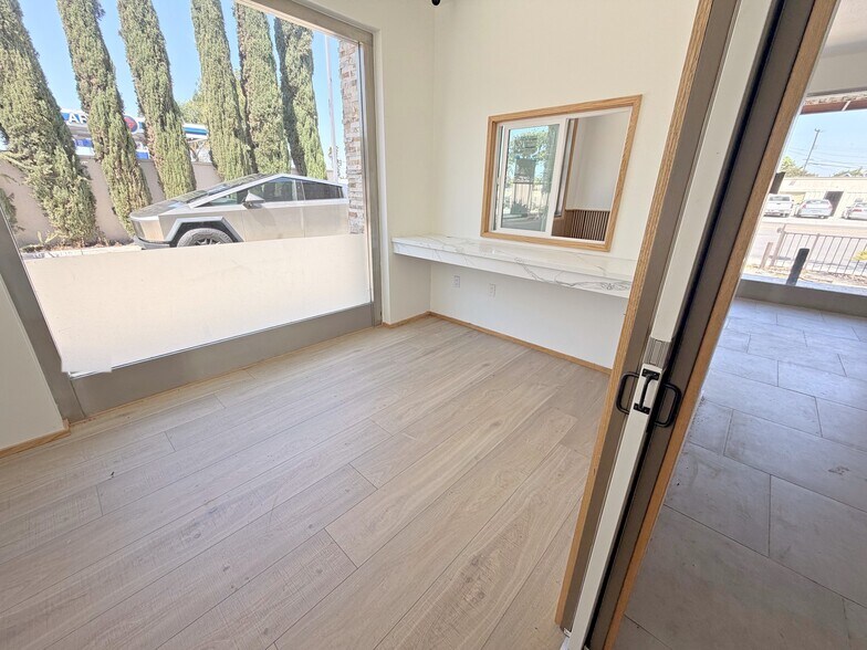 More Photos Of 13345 Euclid St, Garden Grove Restaurant For Sale