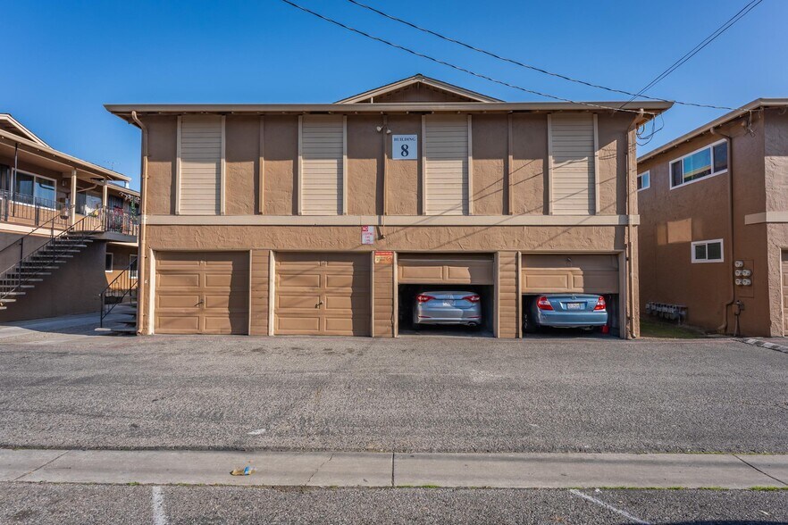 More Photos Of 110 Roundtable Dr, San Jose Apartments For Sale