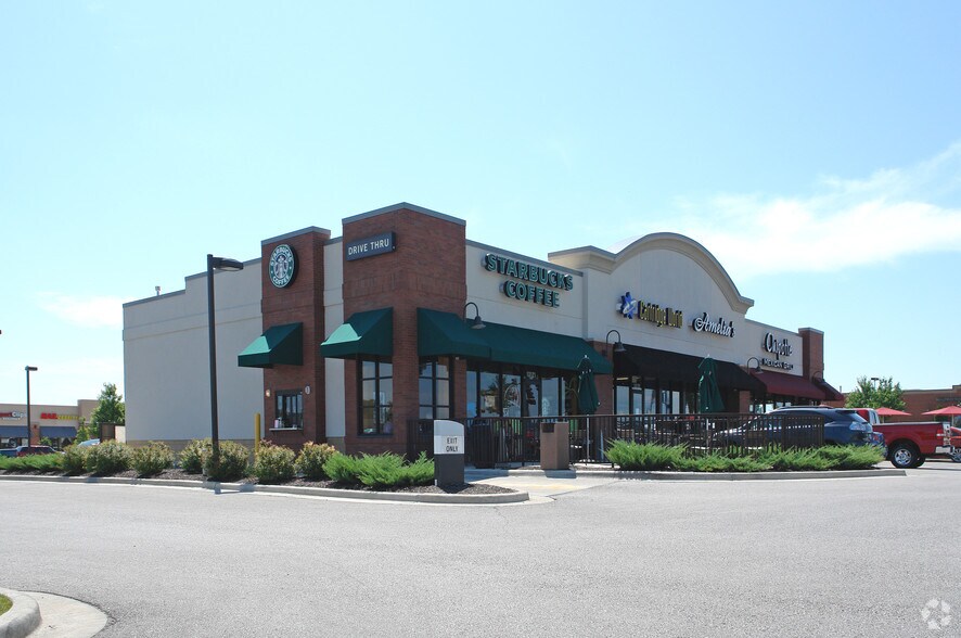Primary Photo Of 13123 State Line Rd, Kansas City General Retail For Lease