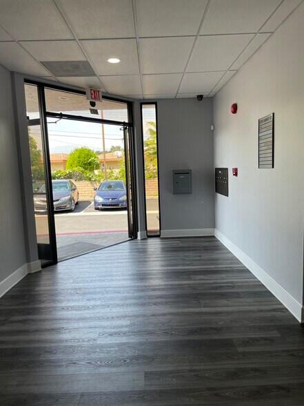 More Photos Of 1175 E Garvey St, Covina Loft Creative Space For Lease