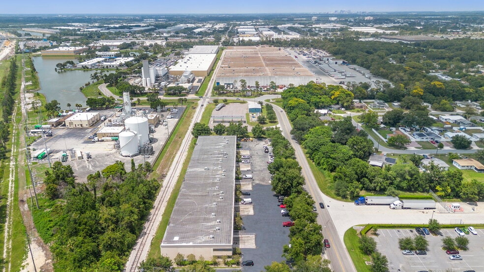 More Photos Of 8750 Exchange Dr, Orlando Warehouse For Sale