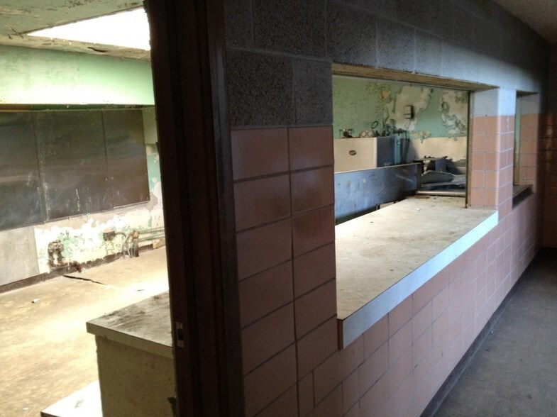 More Photos Of 820 S Line St, Chesaning Schools For Sale