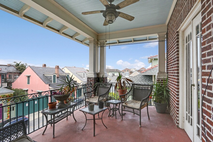 More Photos Of 918 Dauphine St, New Orleans Apartments For Sale