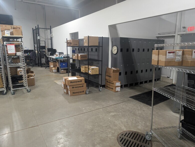 More Photos Of 2336 112th Ave, Holland Warehouse For Sale