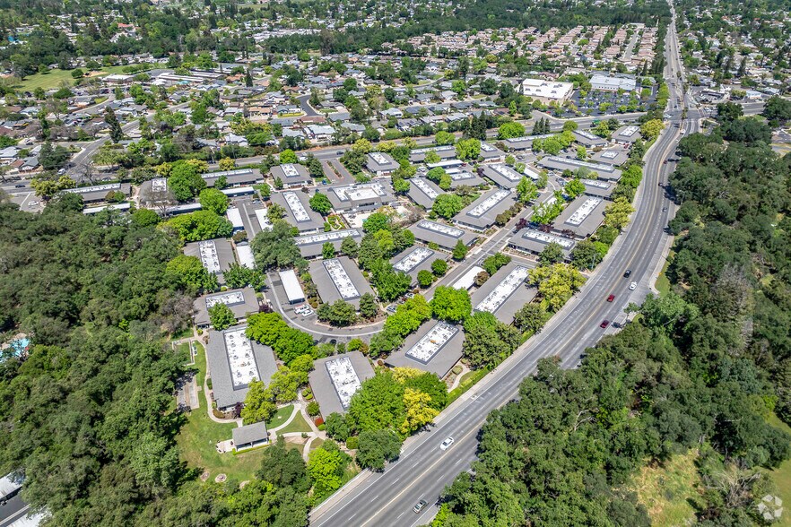 More Photos Of 6546 Auburn Blvd, Citrus Heights Apartments For Sale