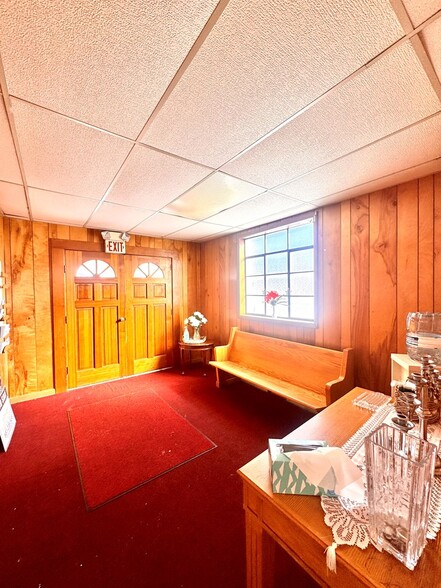 More Photos Of 105 Smith St, Beckley Religious Facility For Sale