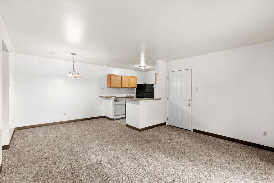 More Photos Of 11065 Dunklin Dr, Saint Louis Apartments For Sale