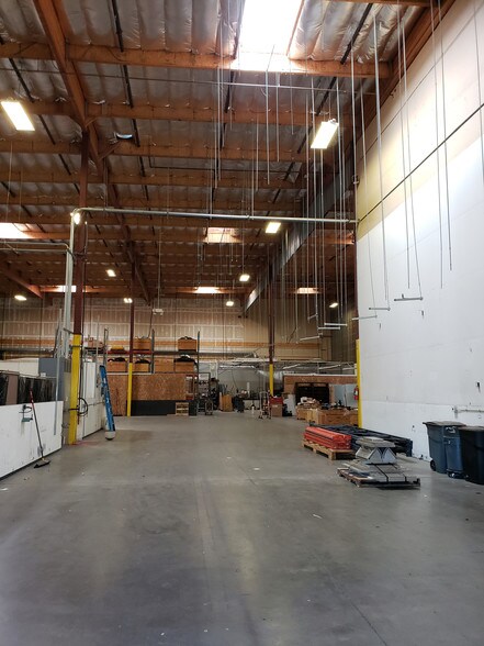 More Photos Of 11255 Pyrites Way, Gold River Warehouse For Lease