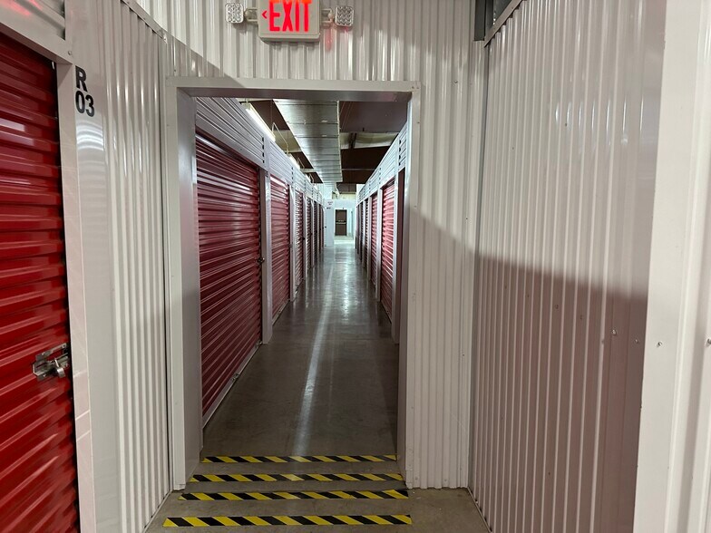 More Photos Of 712 Patterson ave, Iola Specialty For Sale