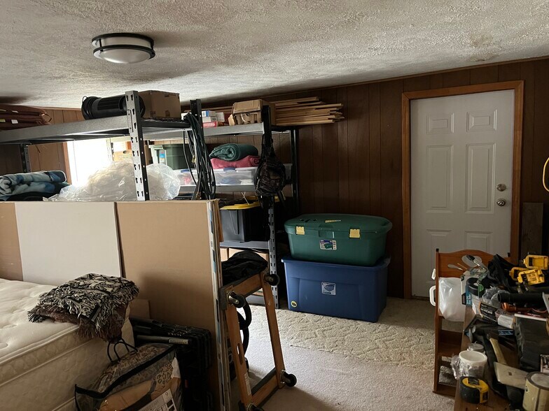 More Photos Of 27546 Reservation Rd, Daisy Land For Sale