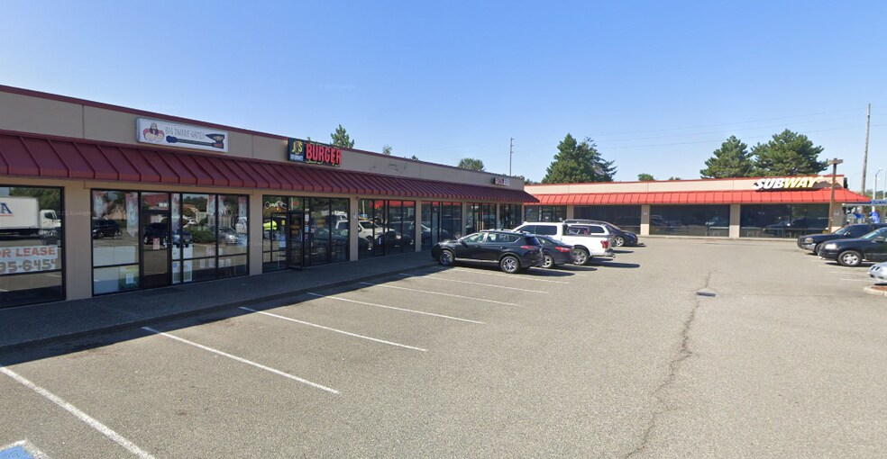 Primary Photo Of 8567 S 212th St, Kent General Retail For Lease