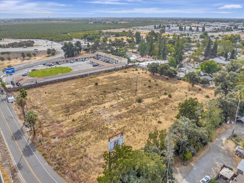 More Photos Of 8103 CA-99, Stockton Land For Sale