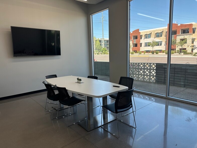 More Photos Of 6601 E McDowell Rd, Scottsdale Apartments For Lease