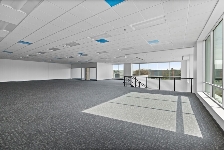 More Photos Of 212 N Smith Ave, Corona Distribution For Sale
