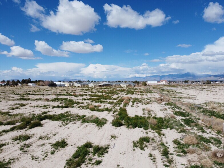 More Photos Of 3171 Tillman St, Pahrump Industrial For Sale