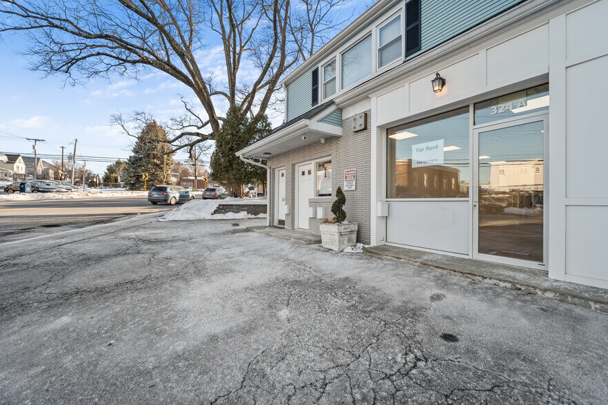 More Photos Of 324 Mount Pleasant Ave, Mamaroneck Storefront Retail Office For Lease