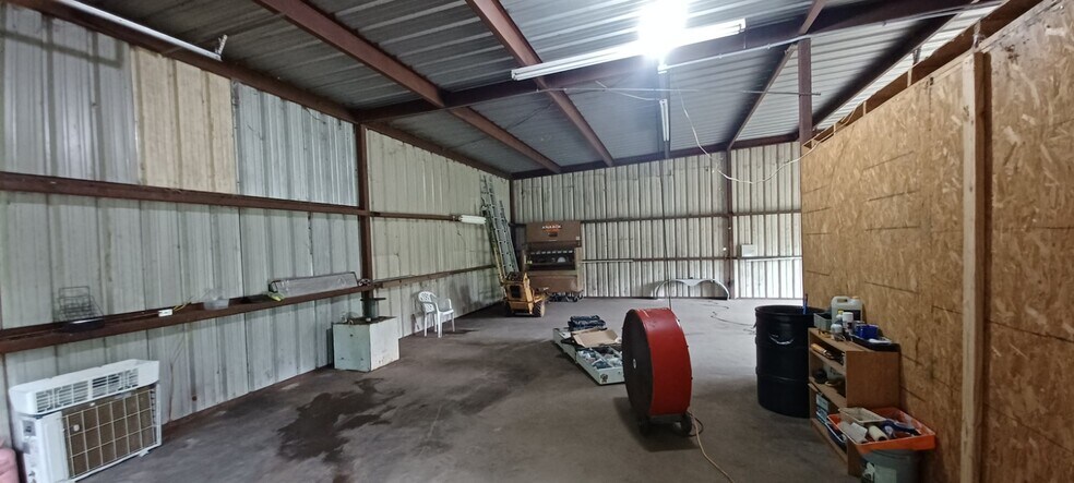 More Photos Of 4350 Highway 59 South, Shepherd Distribution For Sale