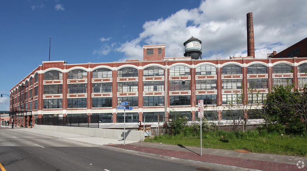 More Photos Of 2495 Main St, Buffalo Loft Creative Space For Lease