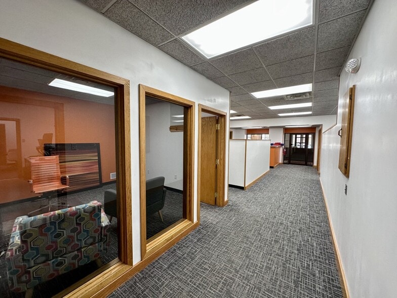 More Photos Of 241 Marquette St, LaSalle Office For Sale