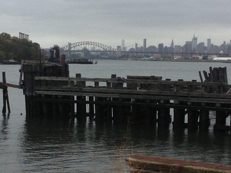 More Photos Of 500 Oakpoint Ave, Bronx Warehouse For Lease