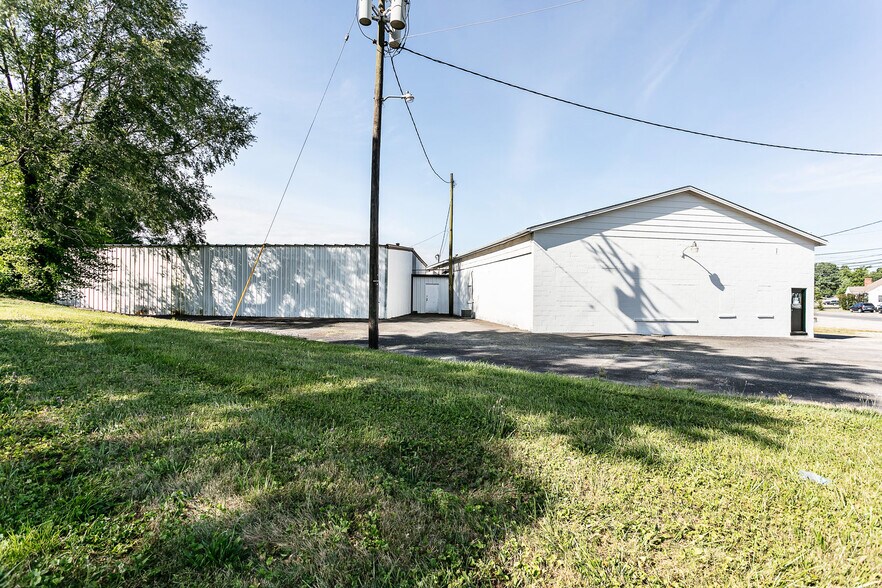 More Photos Of 500 E Main St, Lebanon Land For Sale