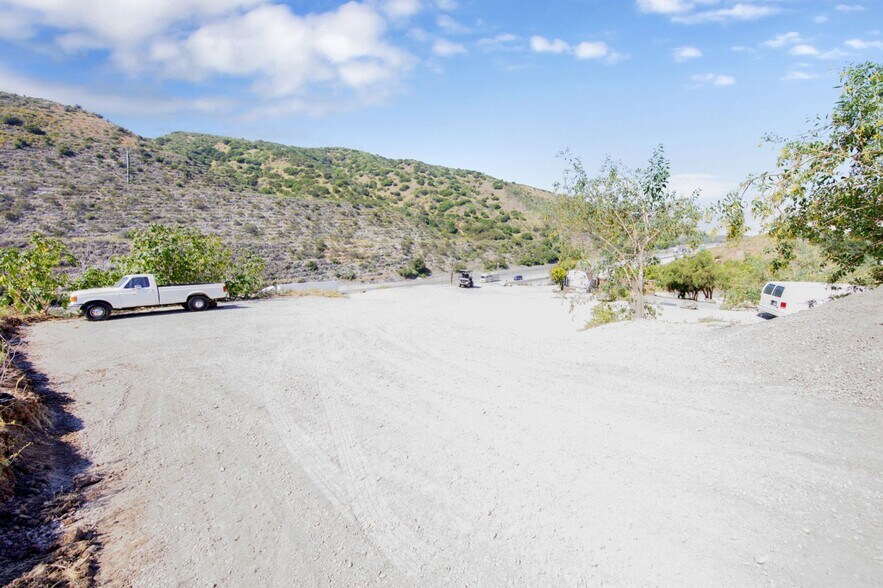 More Photos Of 10200 Willow Springs Lane, Sunland Land For Sale