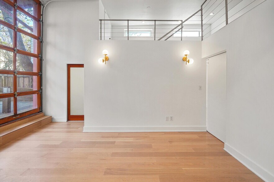 More Photos Of 1411-1413 Cloverfield Blvd, Santa Monica Apartments For Sale