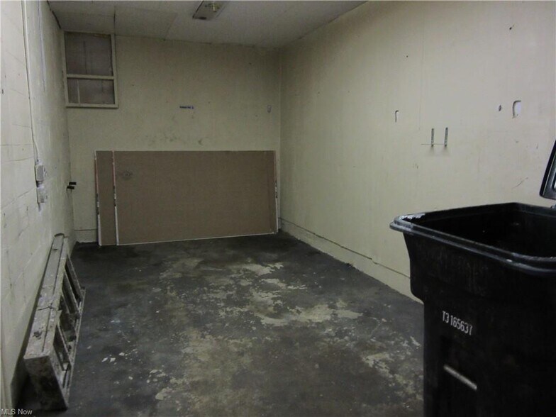 More Photos Of 6101 St Clair Ave, Cleveland Auto Repair For Sale