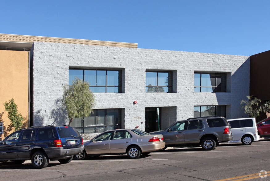 More Photos Of 7328 E Stetson Dr, Scottsdale Office Residential For Lease