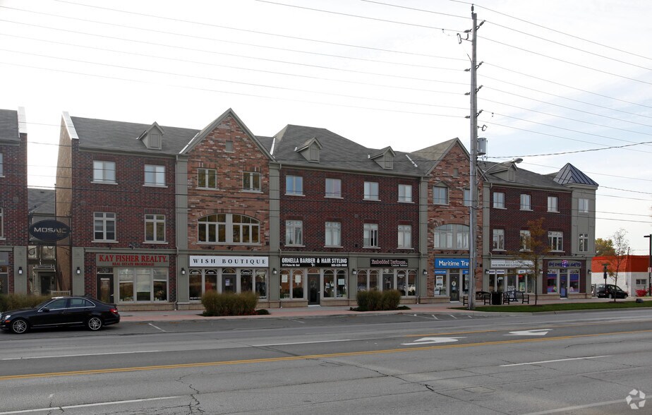 More Photos Of 364 Plains Rd E, Burlington Storefront Retail Residential For Lease