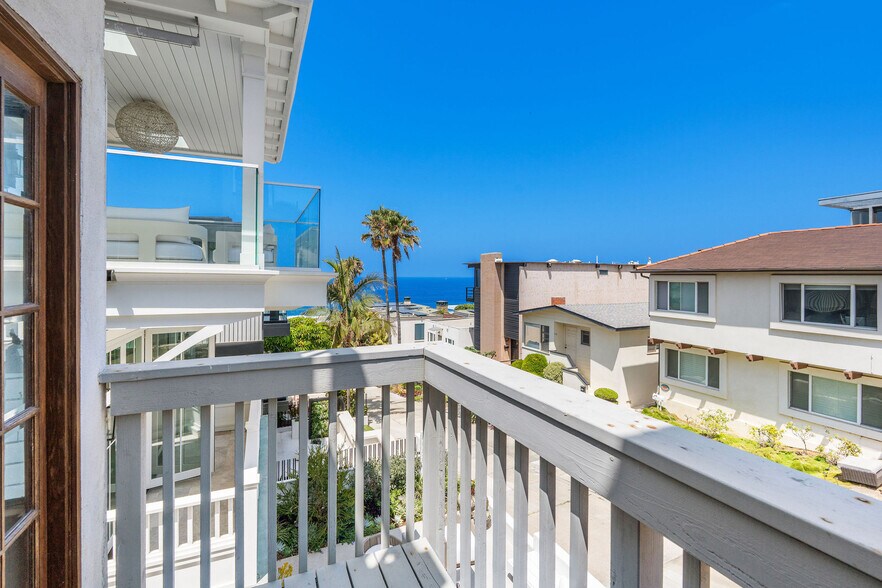 More Photos Of 232 29th St, Manhattan Beach Multifamily For Sale